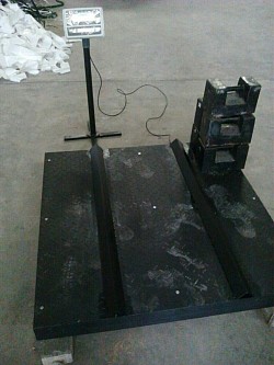 floorscale 1,2 meter x 1,2 meter,kapasitas 1 ton